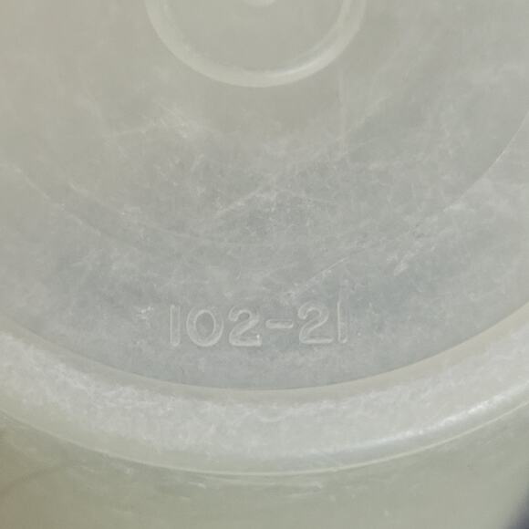 Tupperware White Storage Containers - Picture 5 of 5